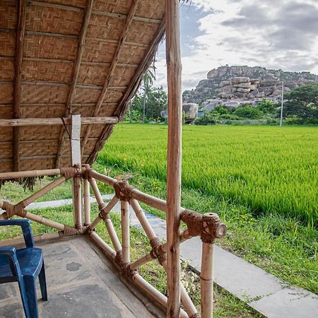 Om Home Hampi Luaran gambar