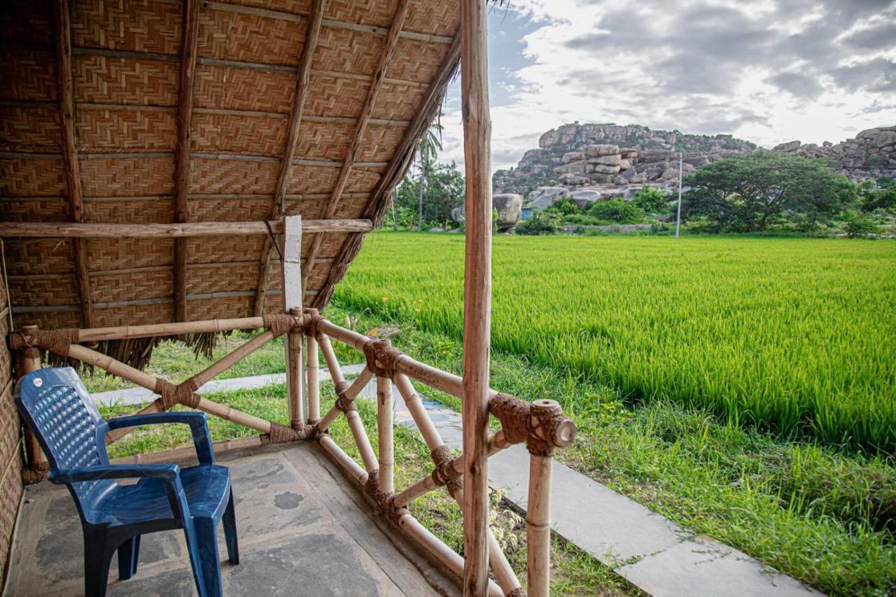 Om Home Hampi Luaran gambar